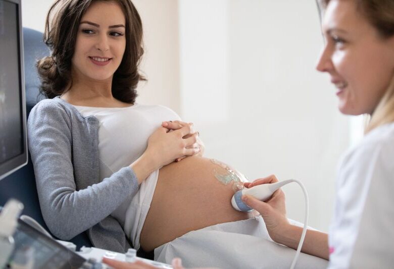 Conf. univ. dr. Anca Panaitescu: ,,Toate pacientele cu scleroză multiplă ar trebui sfătuite să alăpteze după naștere”