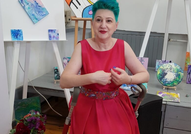 Expoziție de pictură cu strângere de fonduri pentru pacienții cu scleroză multiplă