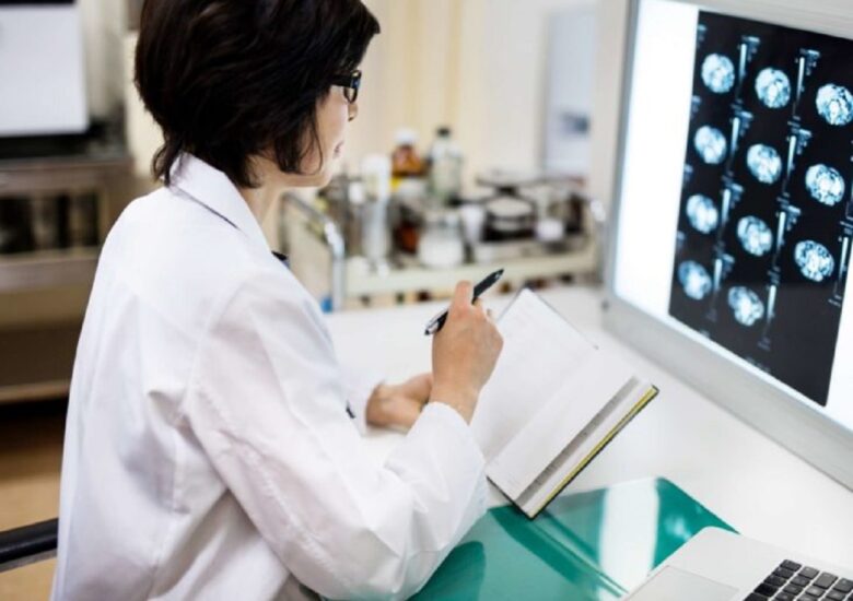 Care este legătura dintre degetul lui Dawson de scleroza multiplă? Partea I