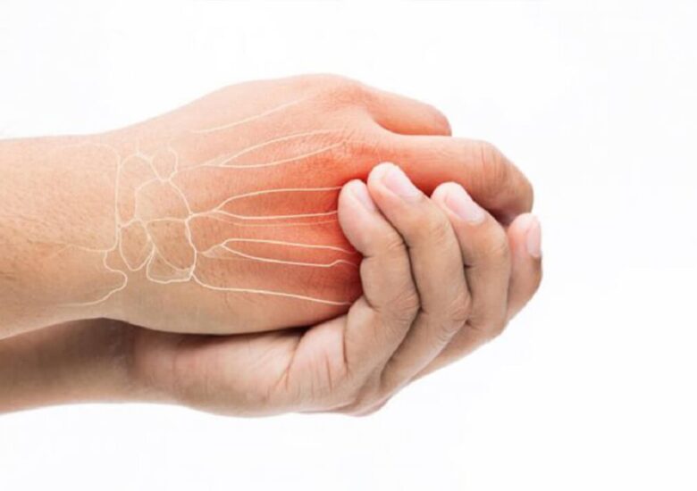 Amorțeala și furnicăturile în Scleroza Multiplă. De ce scleroza multiplă cauzează aceste simptome comune și cum le poți face față